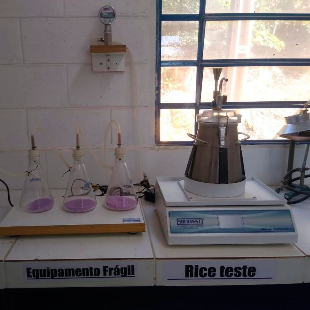 O ensaio Rice, também conhecido como Rice Test, é uma técnica essencial na engenharia de pavimentos.